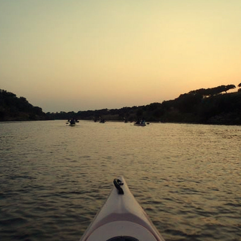 5---canoagem-lago-sunset.png